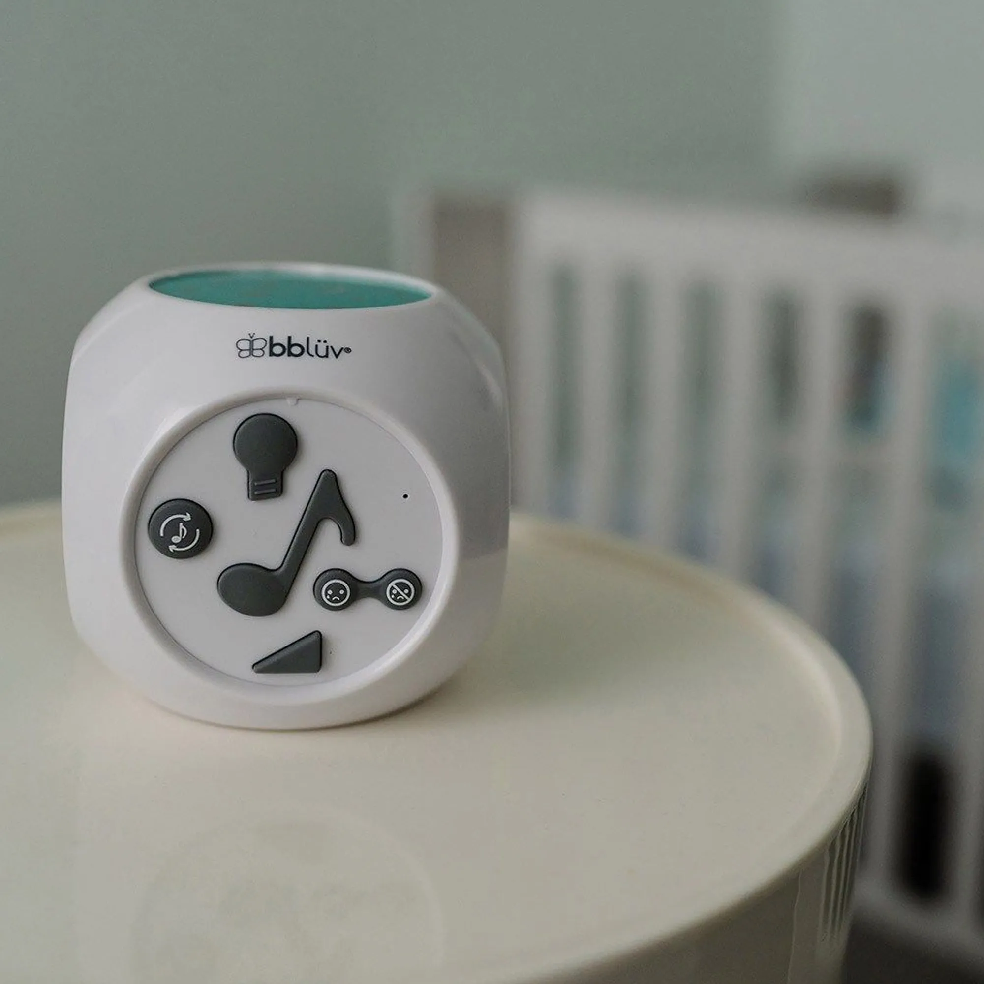 BBLUV Kübe Music Night Light with Projection